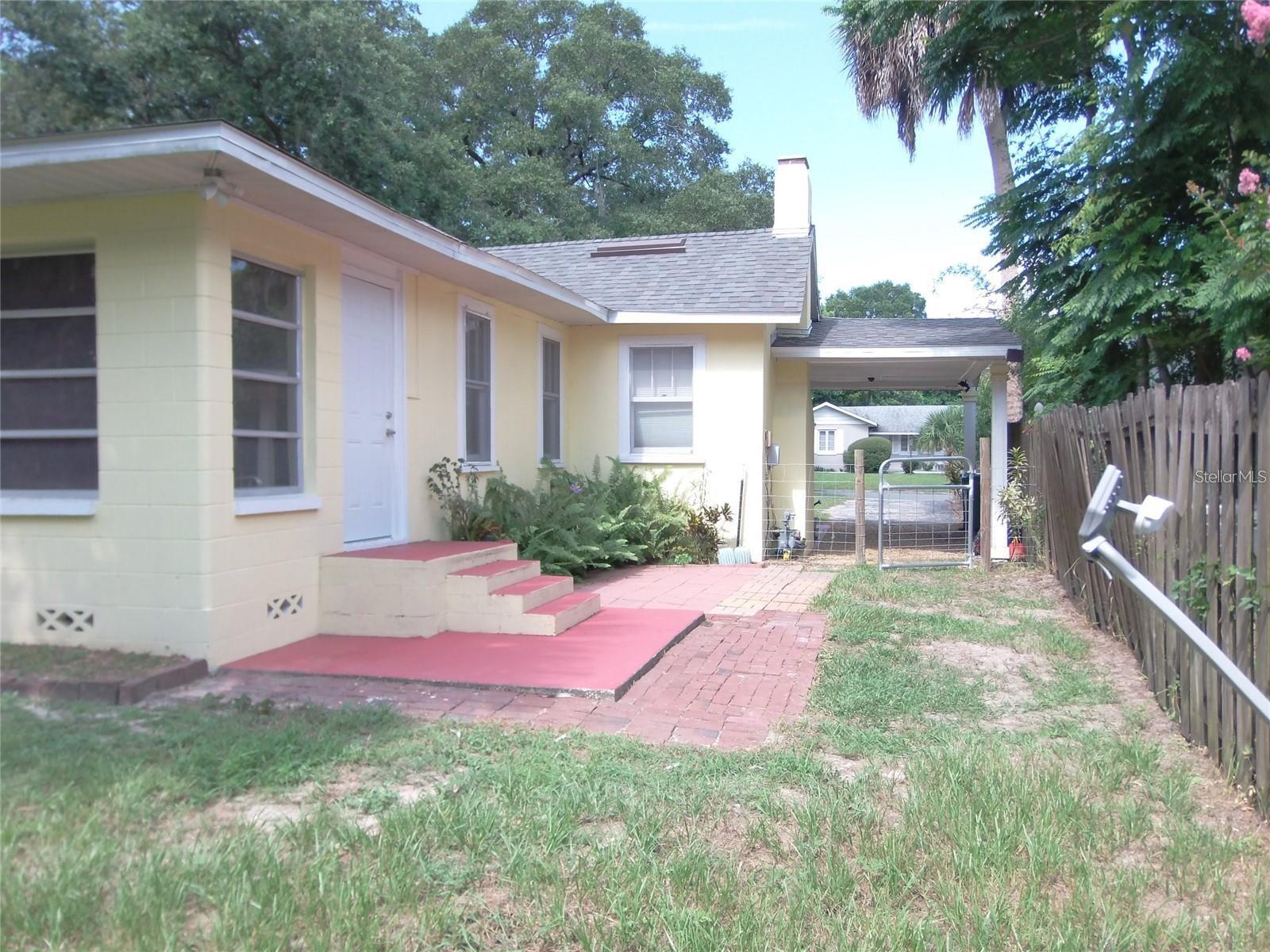 Image 29 of 40 For 320 Rhodes Street