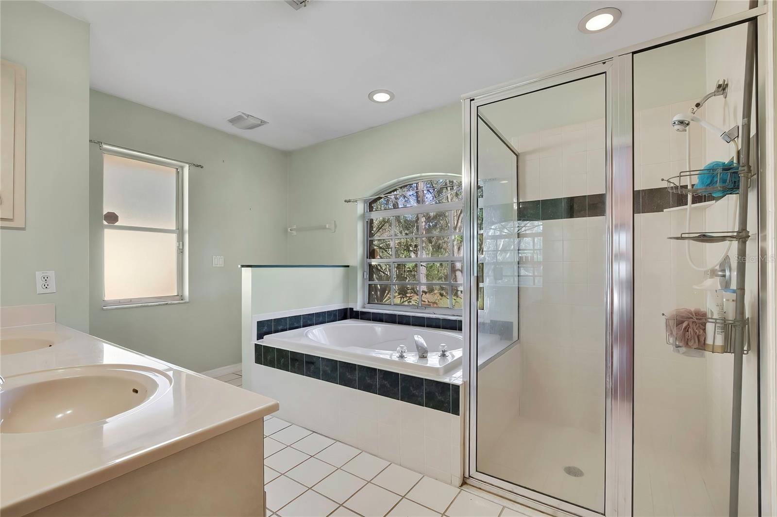 Image 23 of 59 For 340 Savoy Street