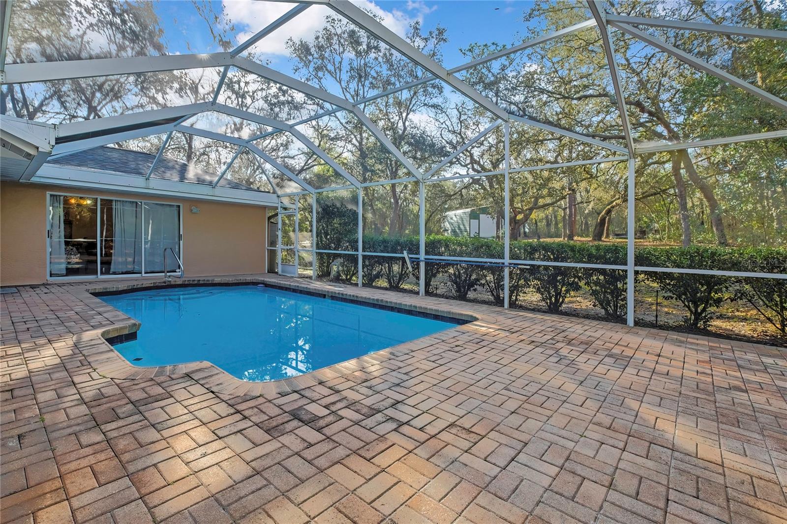 Image 41 of 59 For 340 Savoy Street