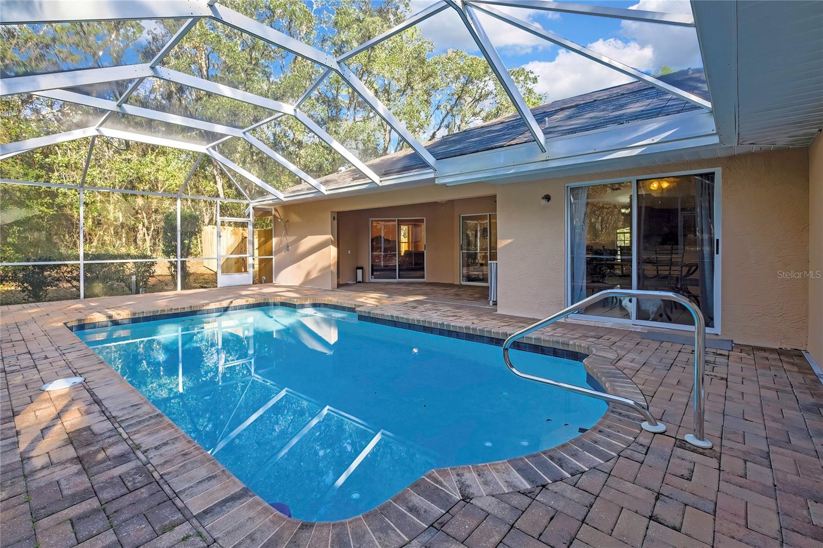 Image 44 of 59 For 340 Savoy Street