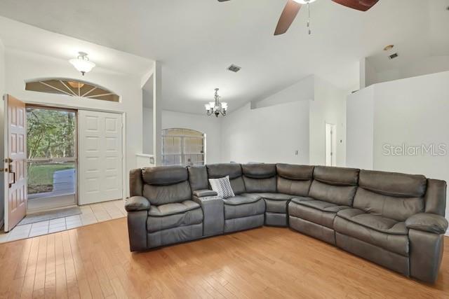 Image 6 of 59 For 340 Savoy Street