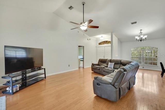 Image 9 of 59 For 340 Savoy Street