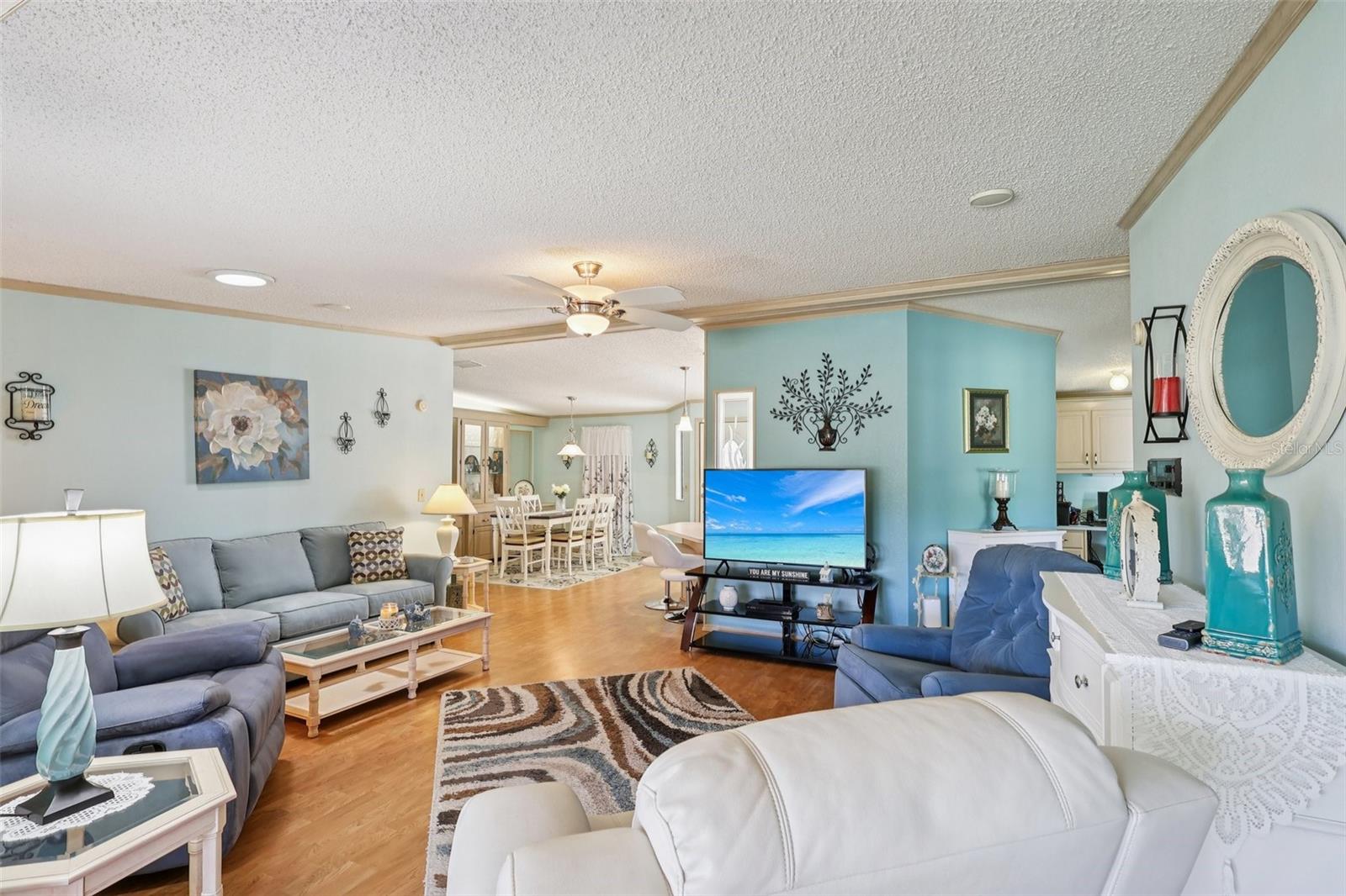 Image 11 of 58 For 25736 Oak Alley