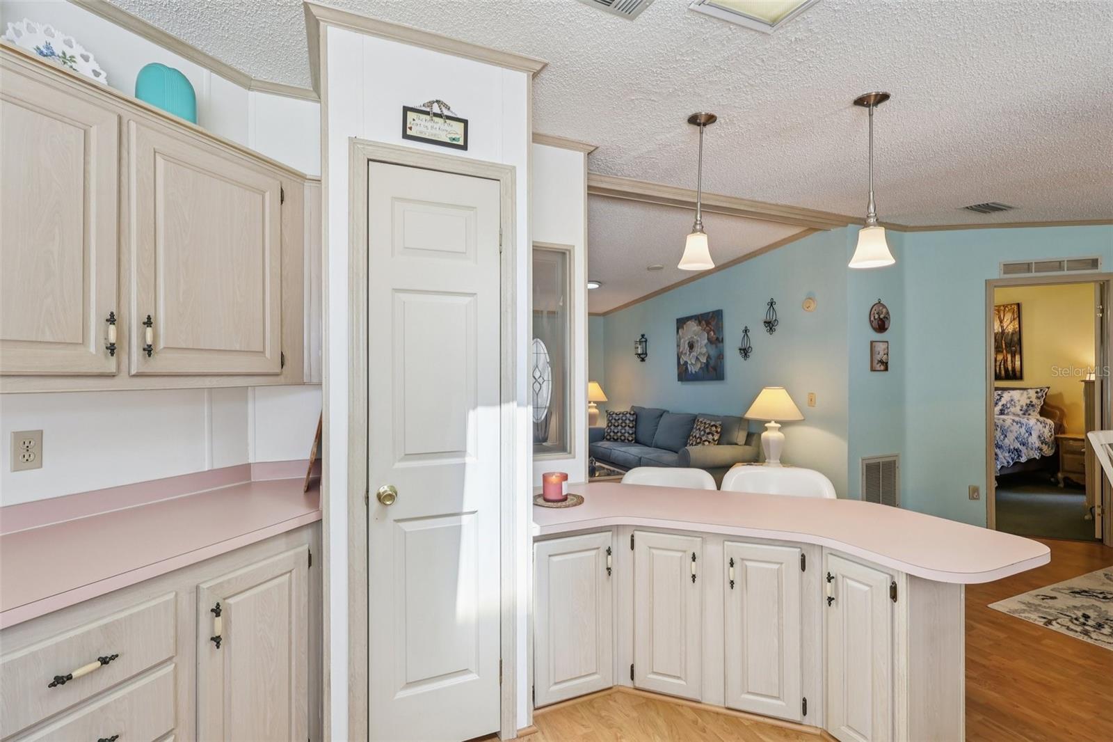 Image 21 of 58 For 25736 Oak Alley