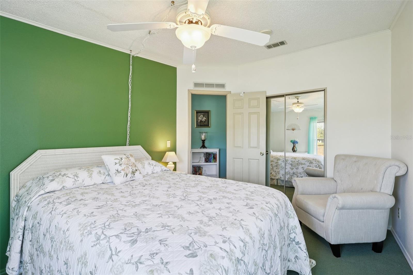 Image 29 of 58 For 25736 Oak Alley