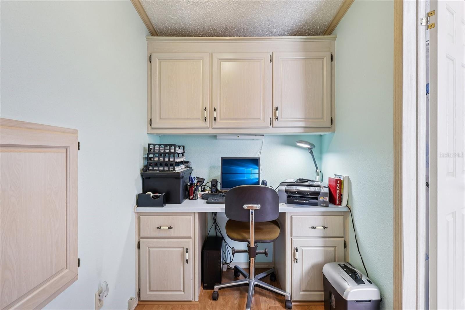 Image 30 of 58 For 25736 Oak Alley