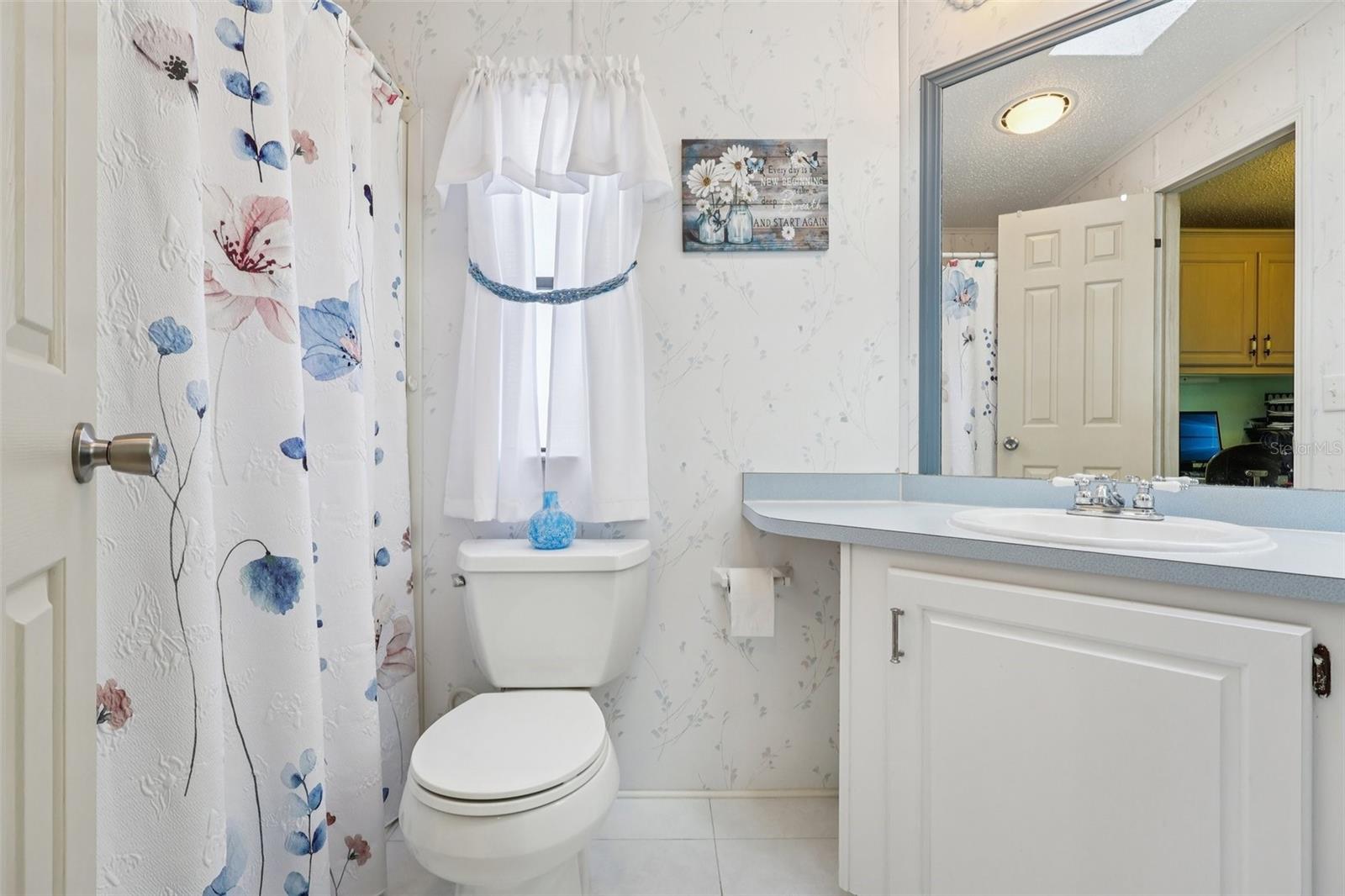 Image 31 of 58 For 25736 Oak Alley