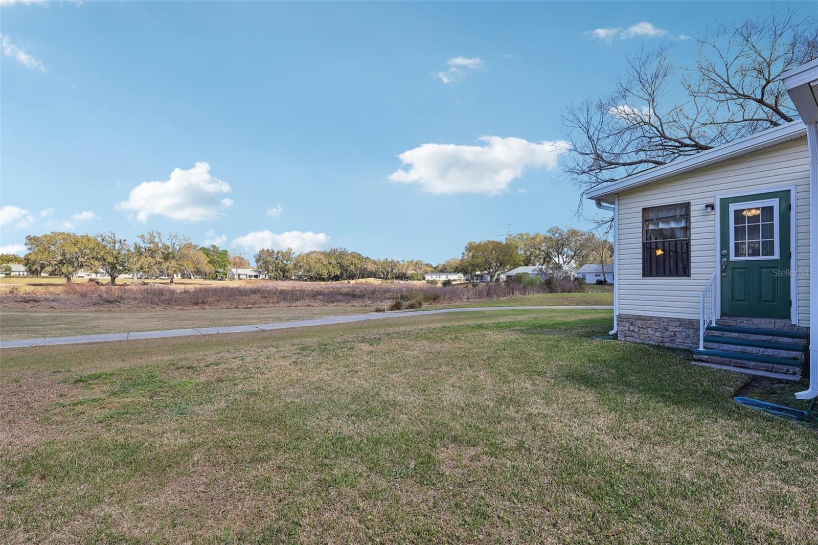 Image 33 of 58 For 25736 Oak Alley