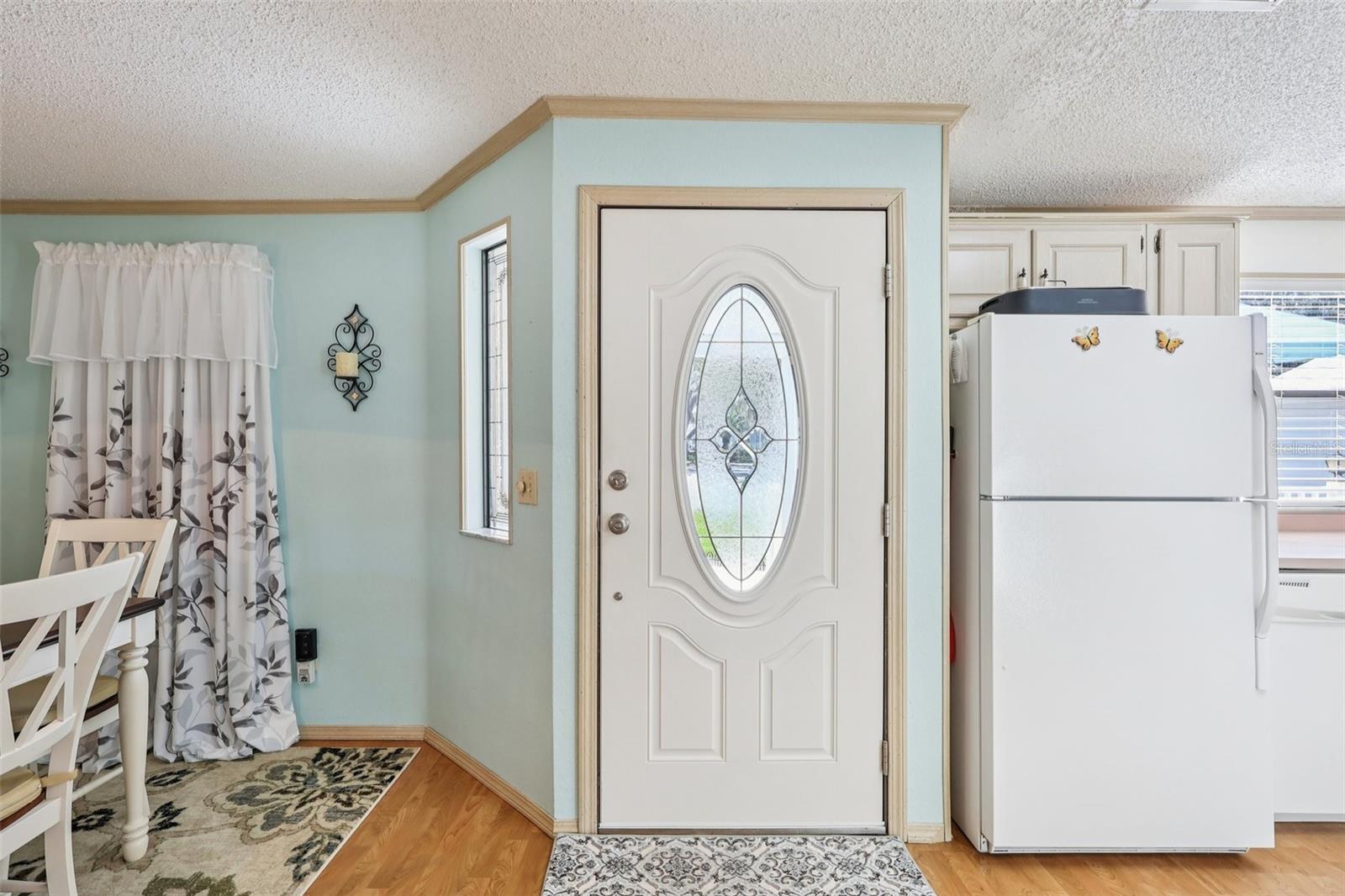 Image 8 of 58 For 25736 Oak Alley