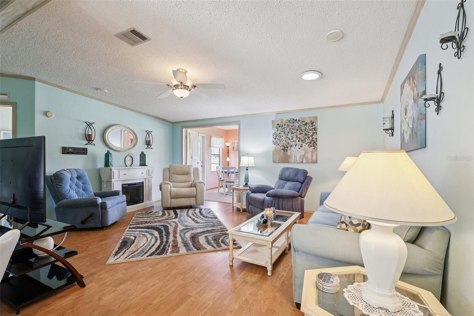 Image 9 of 58 For 25736 Oak Alley