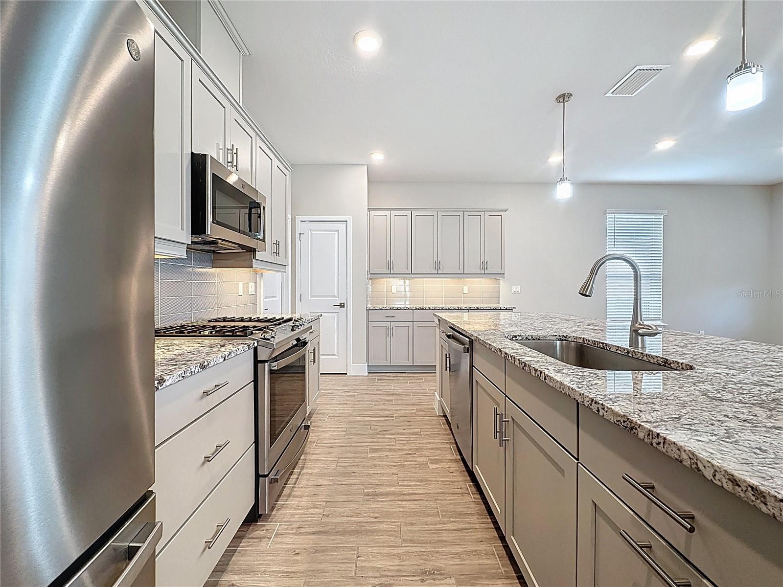 Image 13 of 77 For 651 Conservation Boulevard