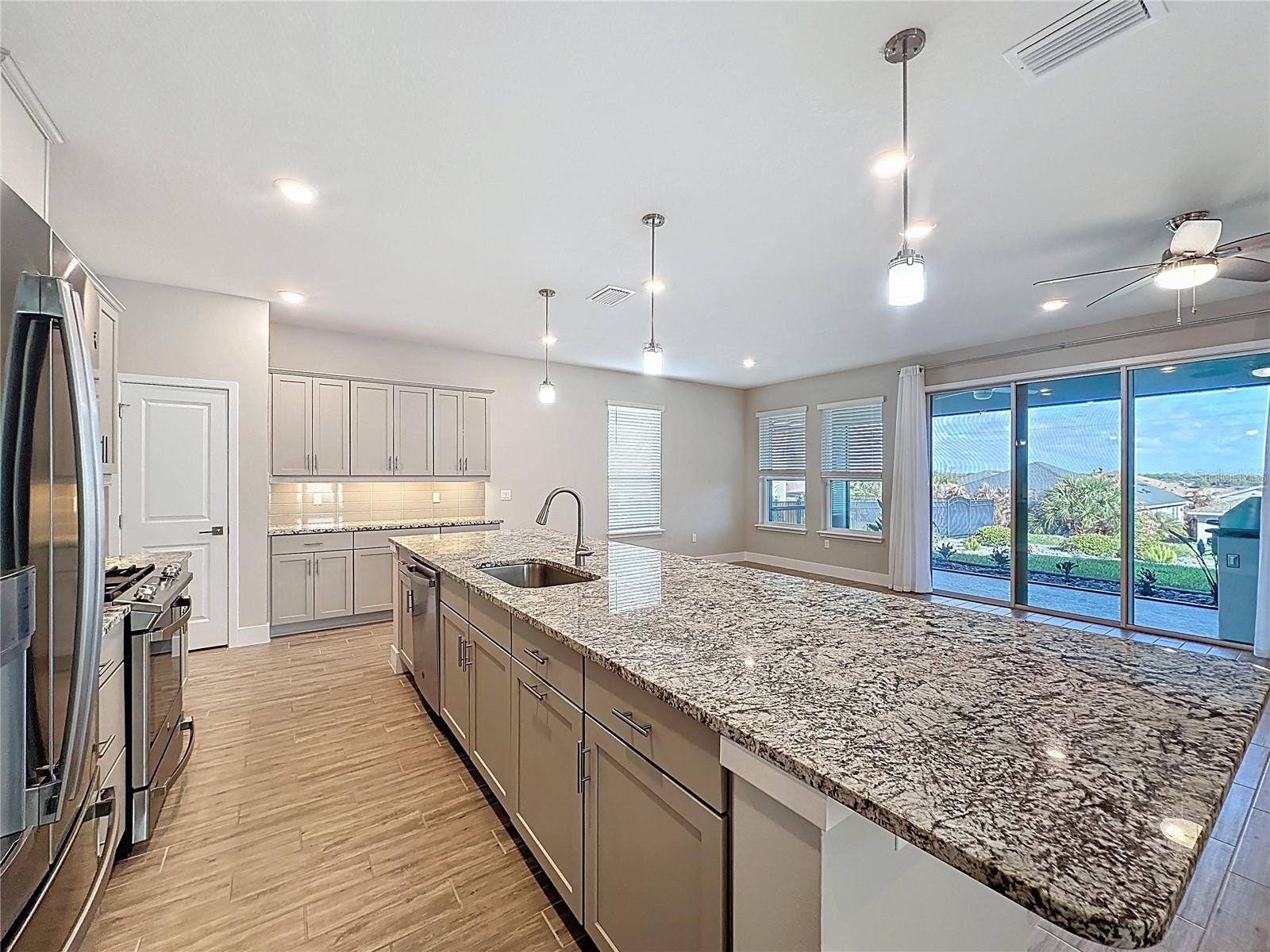 Image 15 of 77 For 651 Conservation Boulevard