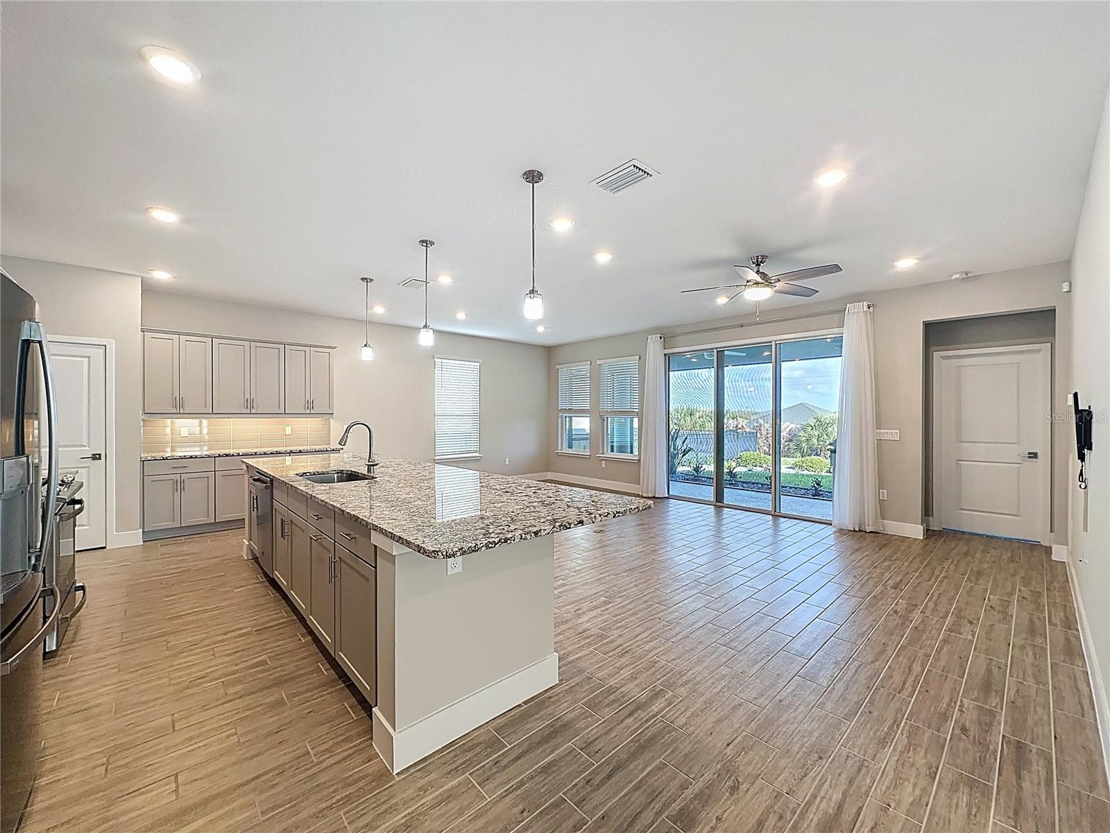 Image 17 of 77 For 651 Conservation Boulevard