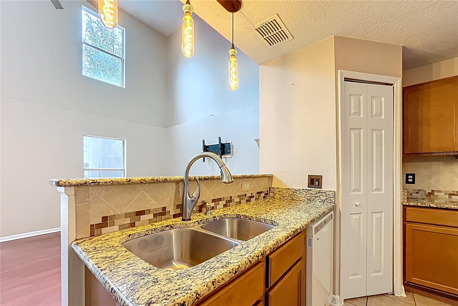 Image 17 of 43 For 313 Azores Place