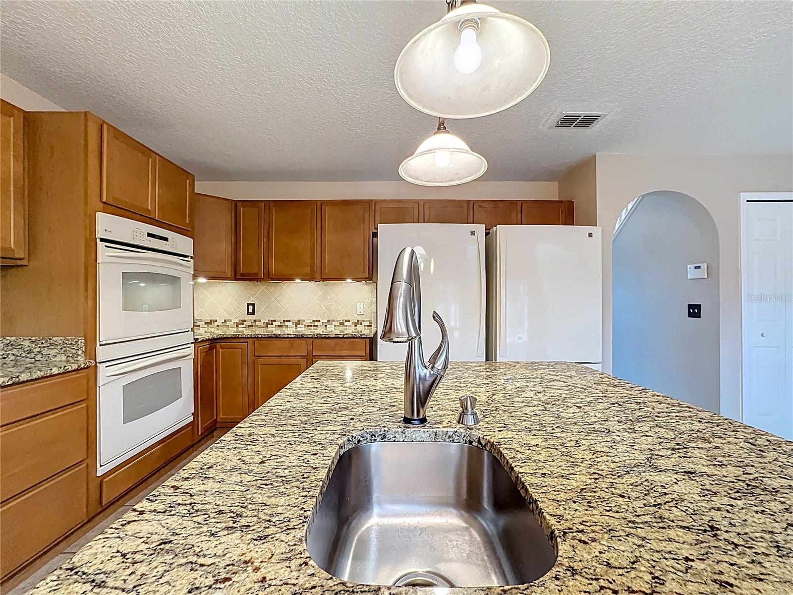 Image 18 of 43 For 313 Azores Place