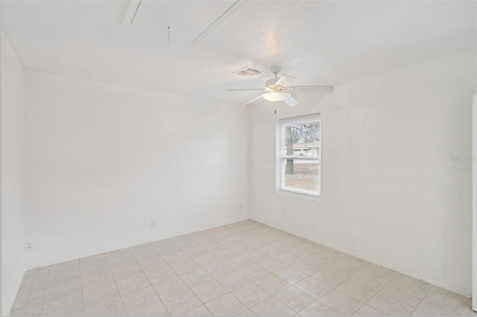 Image 12 of 24 For 11045 Pine Street