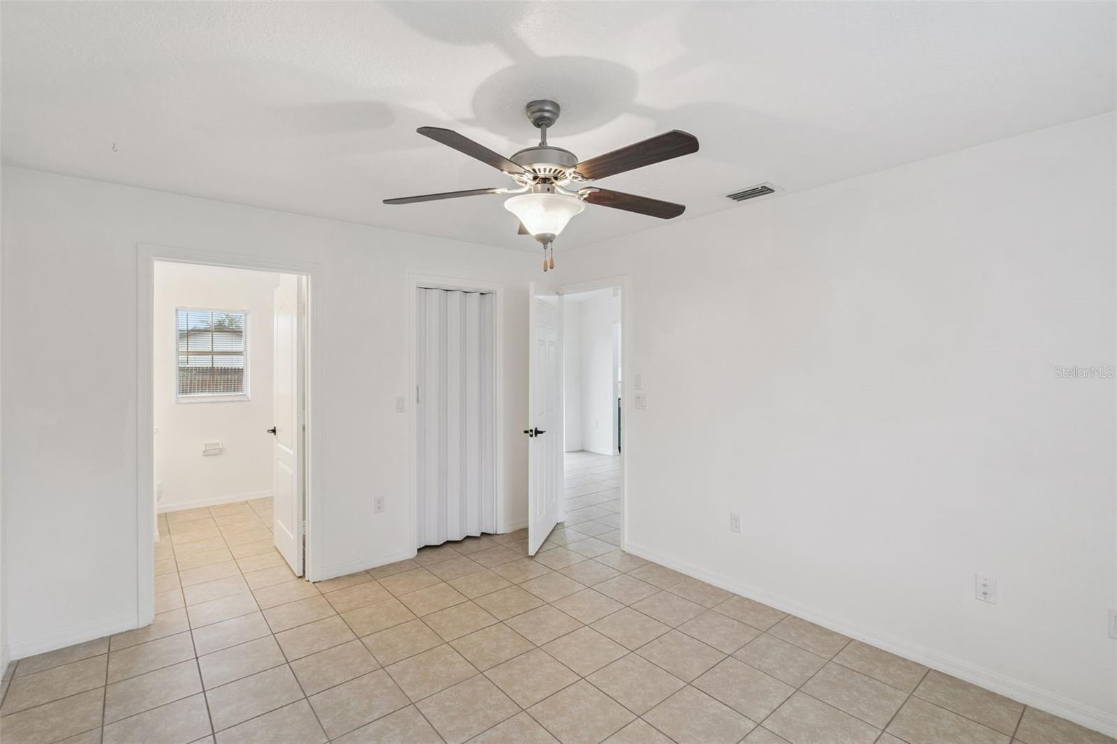 Image 14 of 24 For 11045 Pine Street