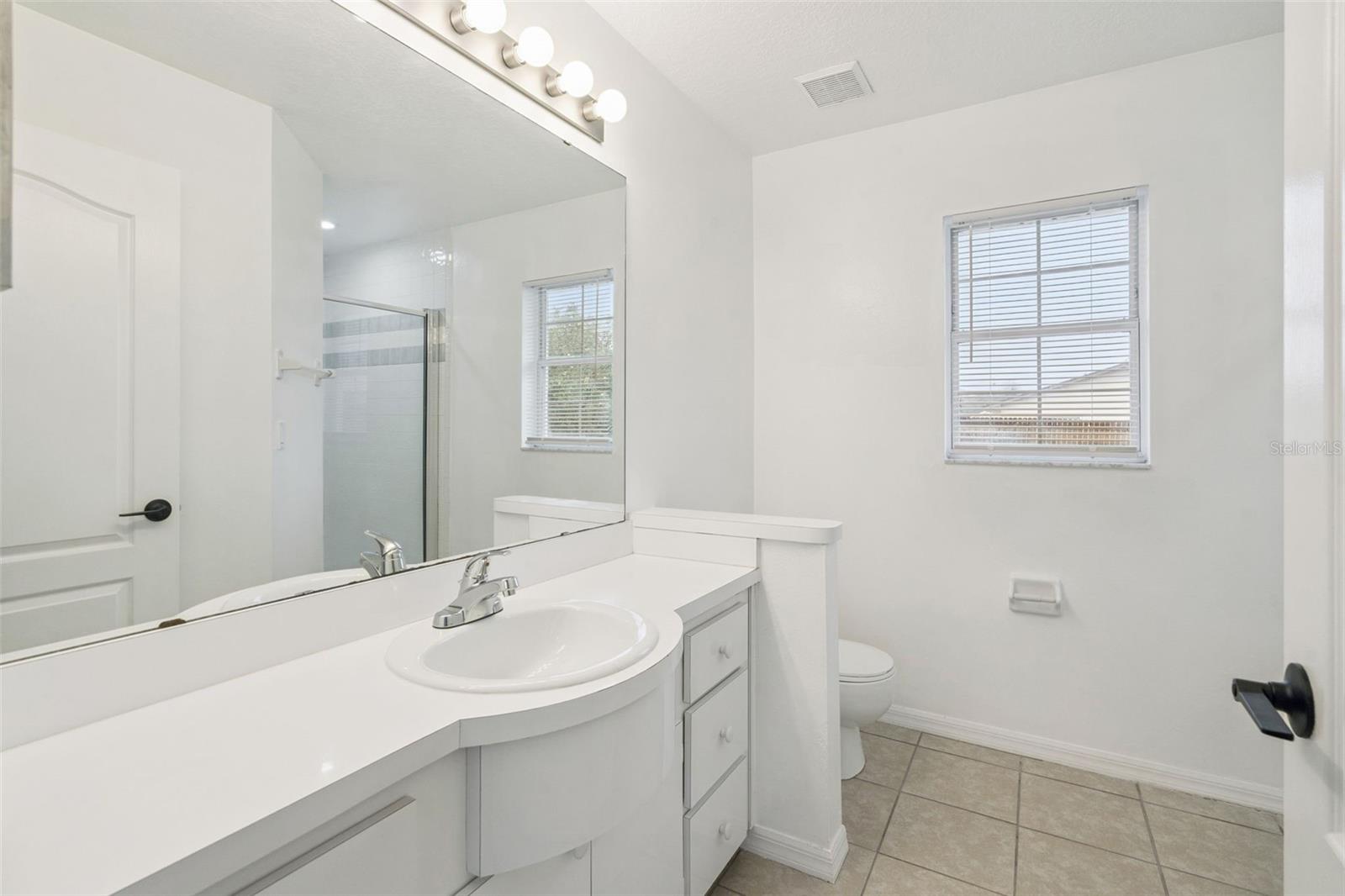 Image 16 of 24 For 11045 Pine Street