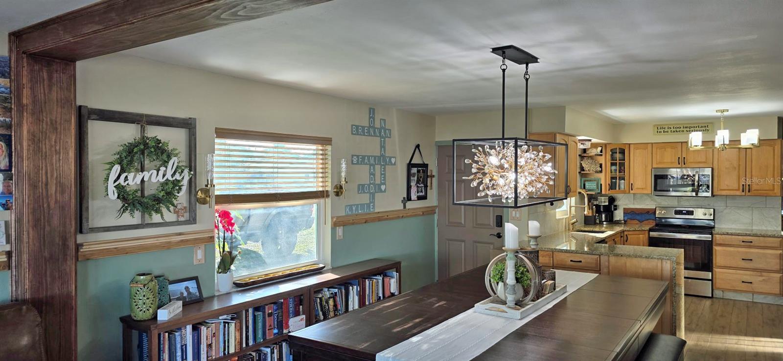 Image 3 of 27 For 6503 Lonnie Lee Lane