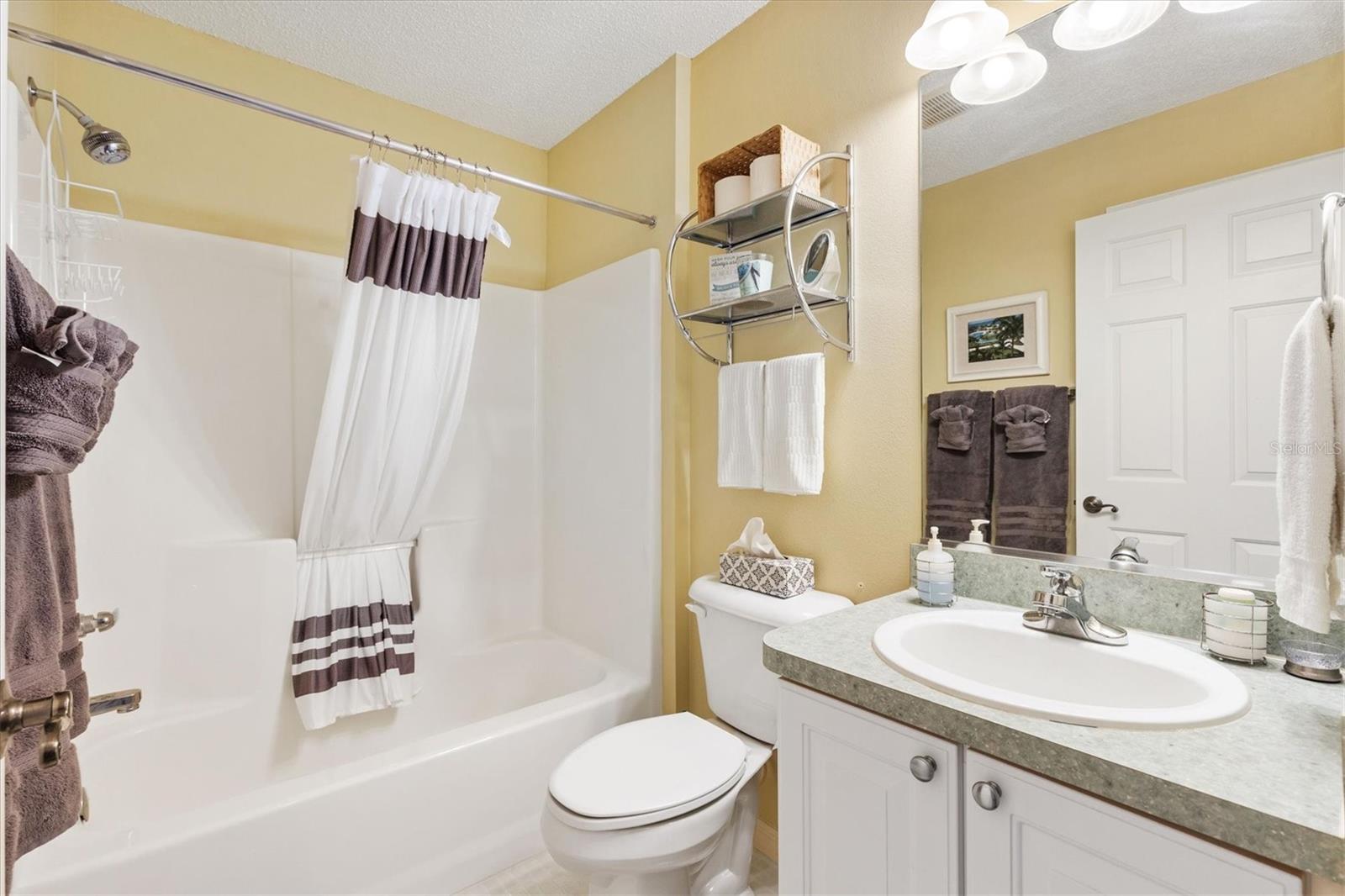 Image 20 of 30 For 9211 179th Osage Place