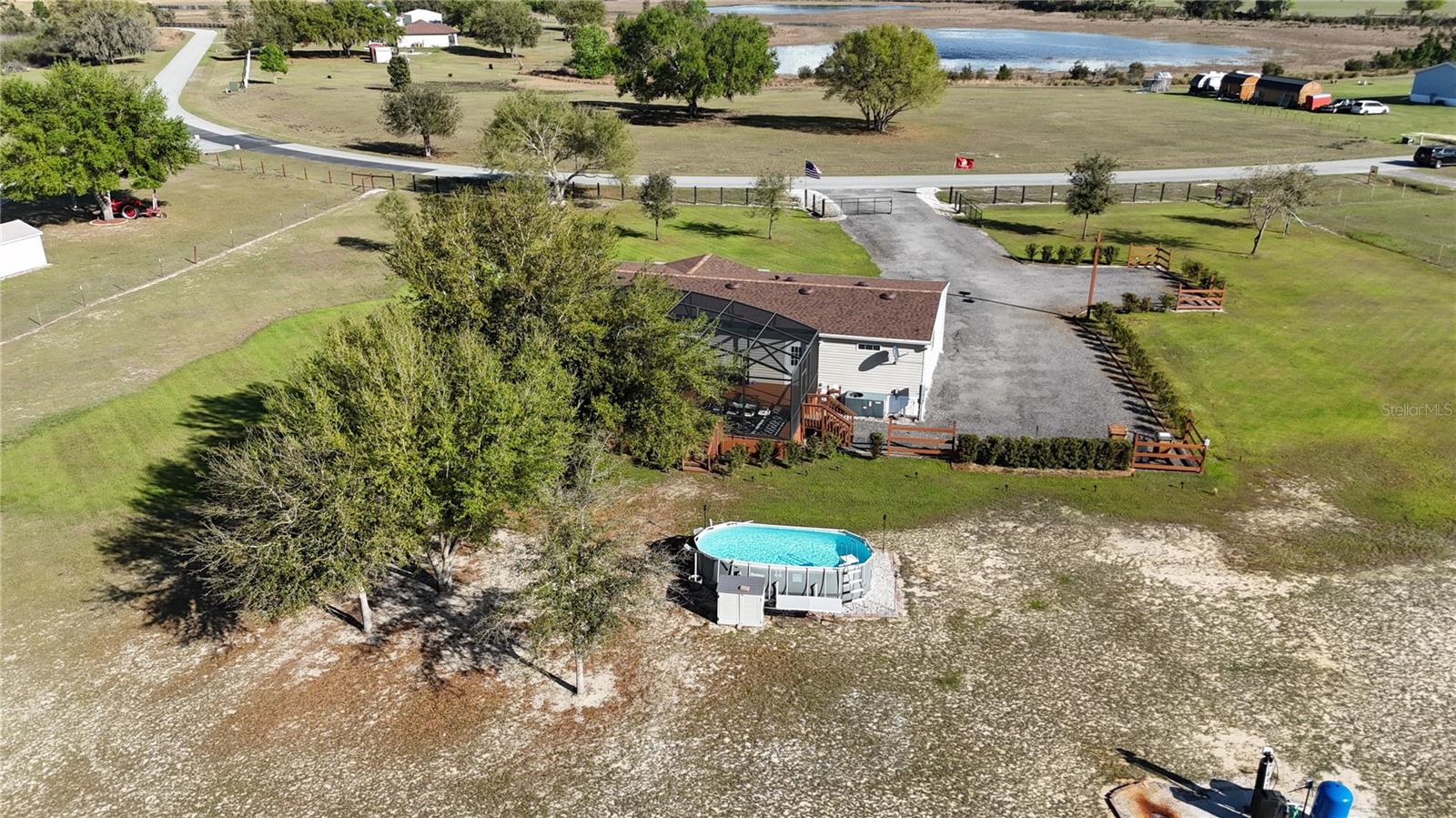 Image 41 of 60 For 8013 Sergeant Pepper Dr