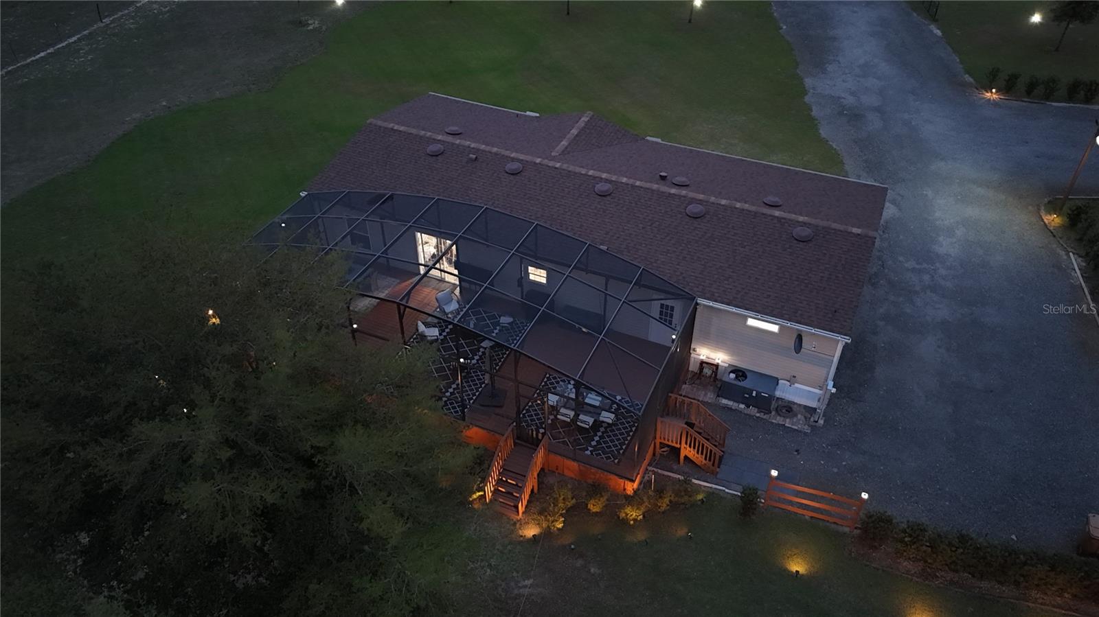 Image 46 of 60 For 8013 Sergeant Pepper Dr