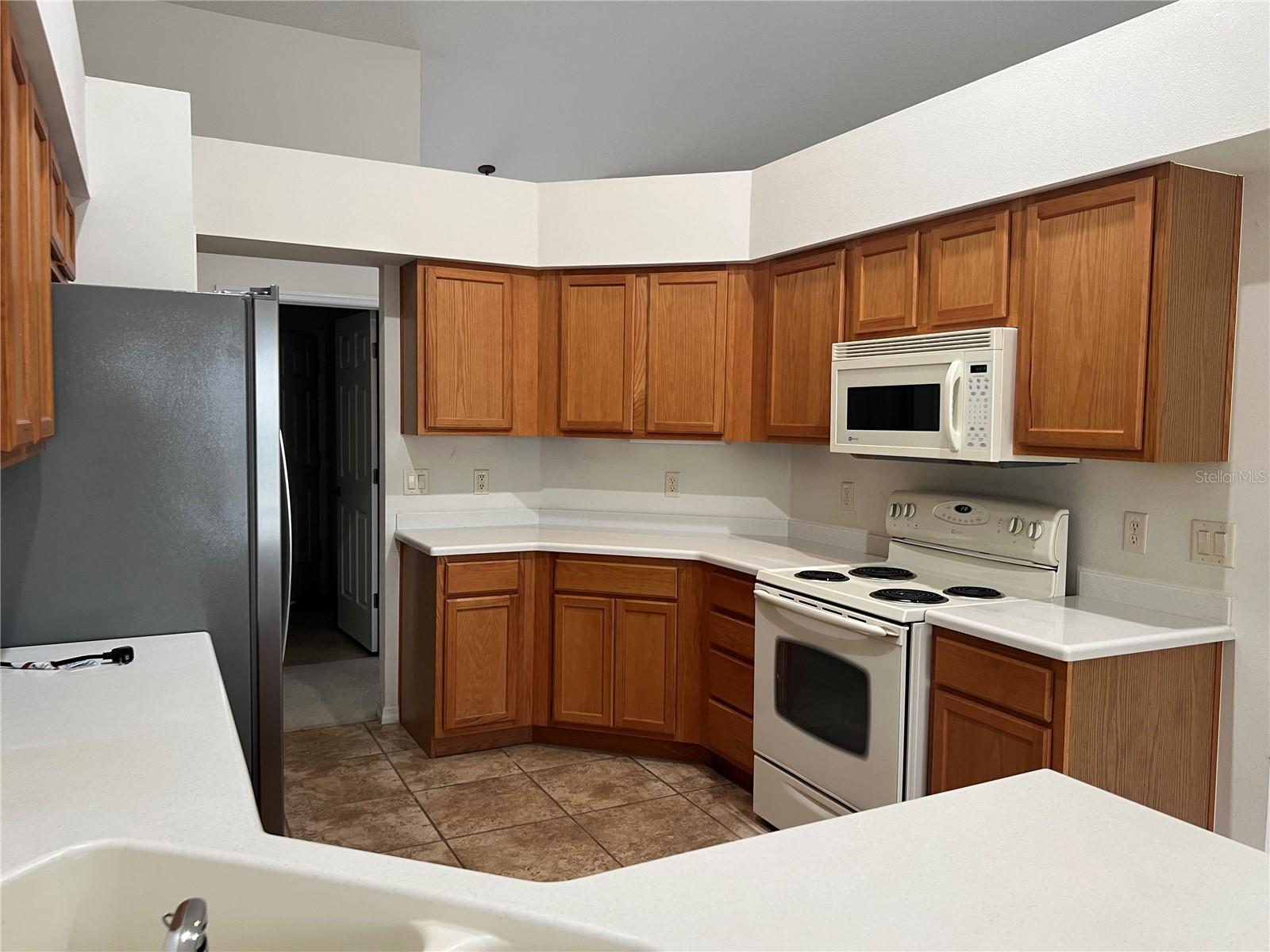 Image 5 of 20 For 5630 Belle Terre Drive