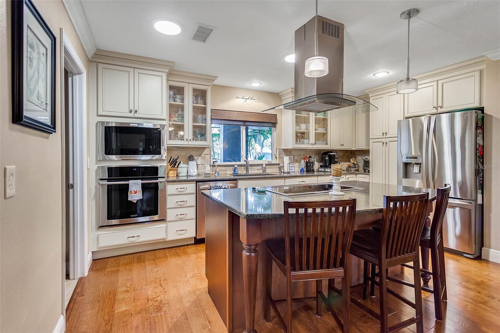 Image 10 of 24 For 952 Fairway Drive