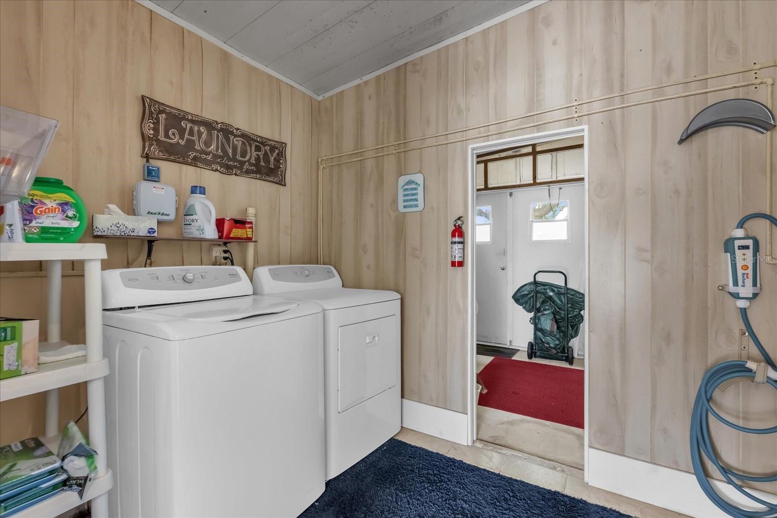 Image 32 of 35 For 1229 Dustin Drive