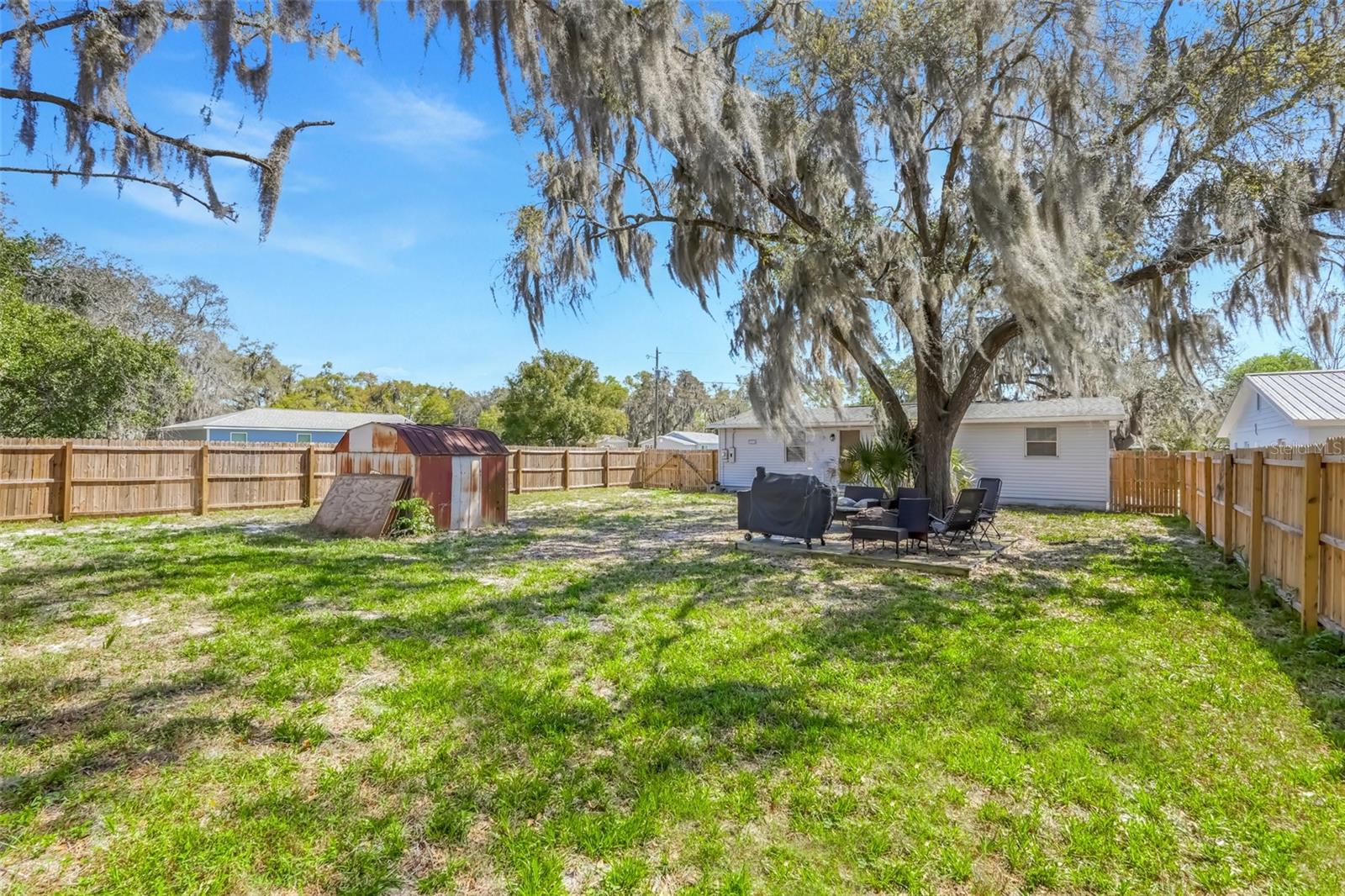 Image 10 of 15 For 1009 Hazzard Avenue