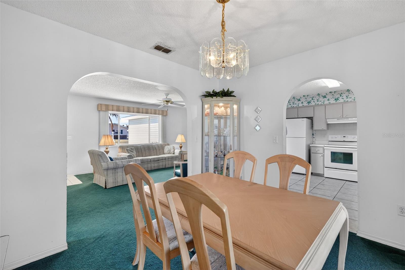 Image 10 of 41 For 10681 178th Street