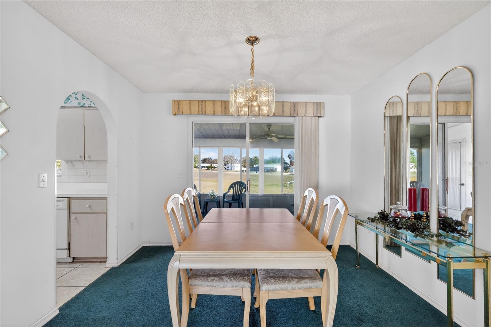 Image 11 of 41 For 10681 178th Street