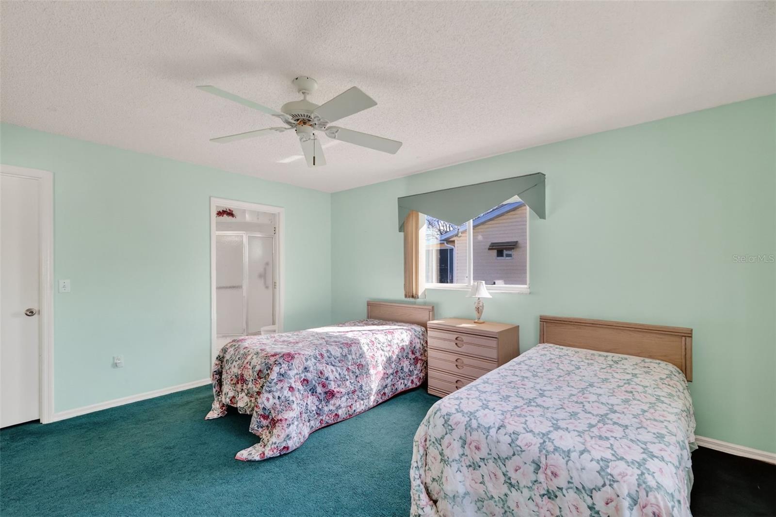 Image 16 of 41 For 10681 178th Street