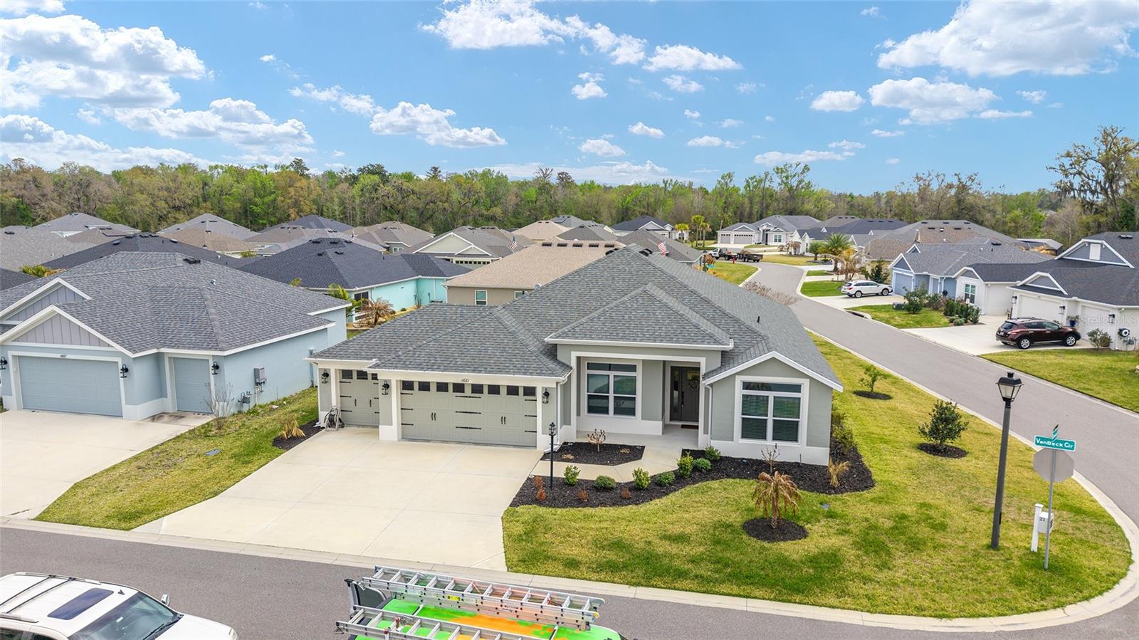 Image 43 of 47 For 1661 Vanbeck Circle