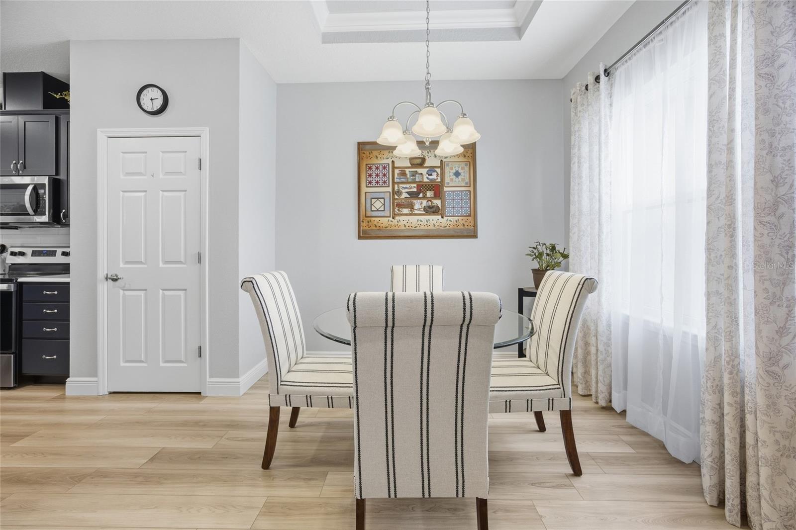 Listing photo id 7 for 5149 107th Loop