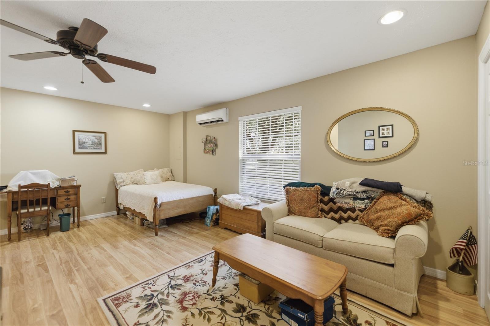 Image 24 of 44 For 49 Archwood Drive