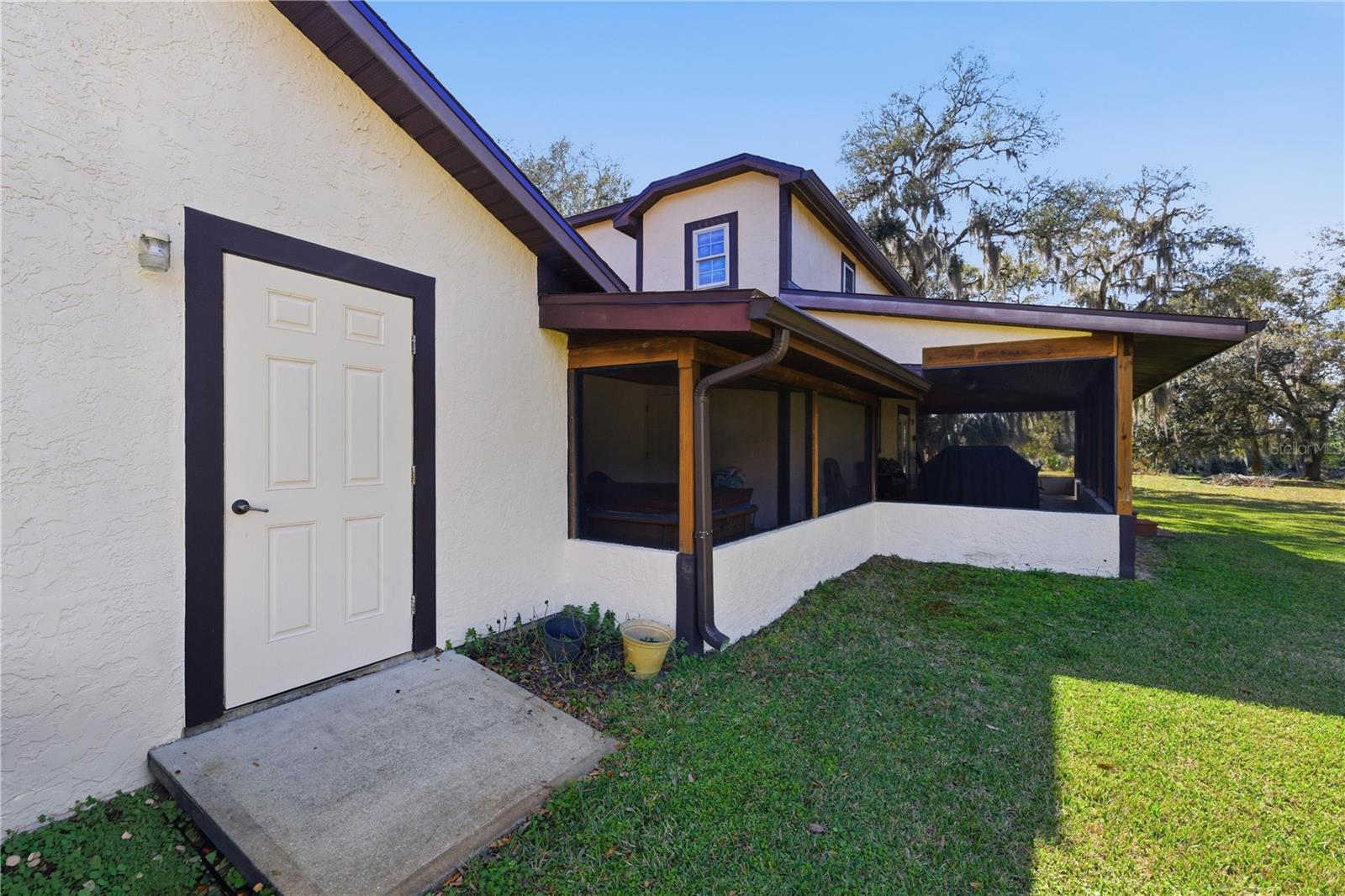 Image 38 of 44 For 49 Archwood Drive