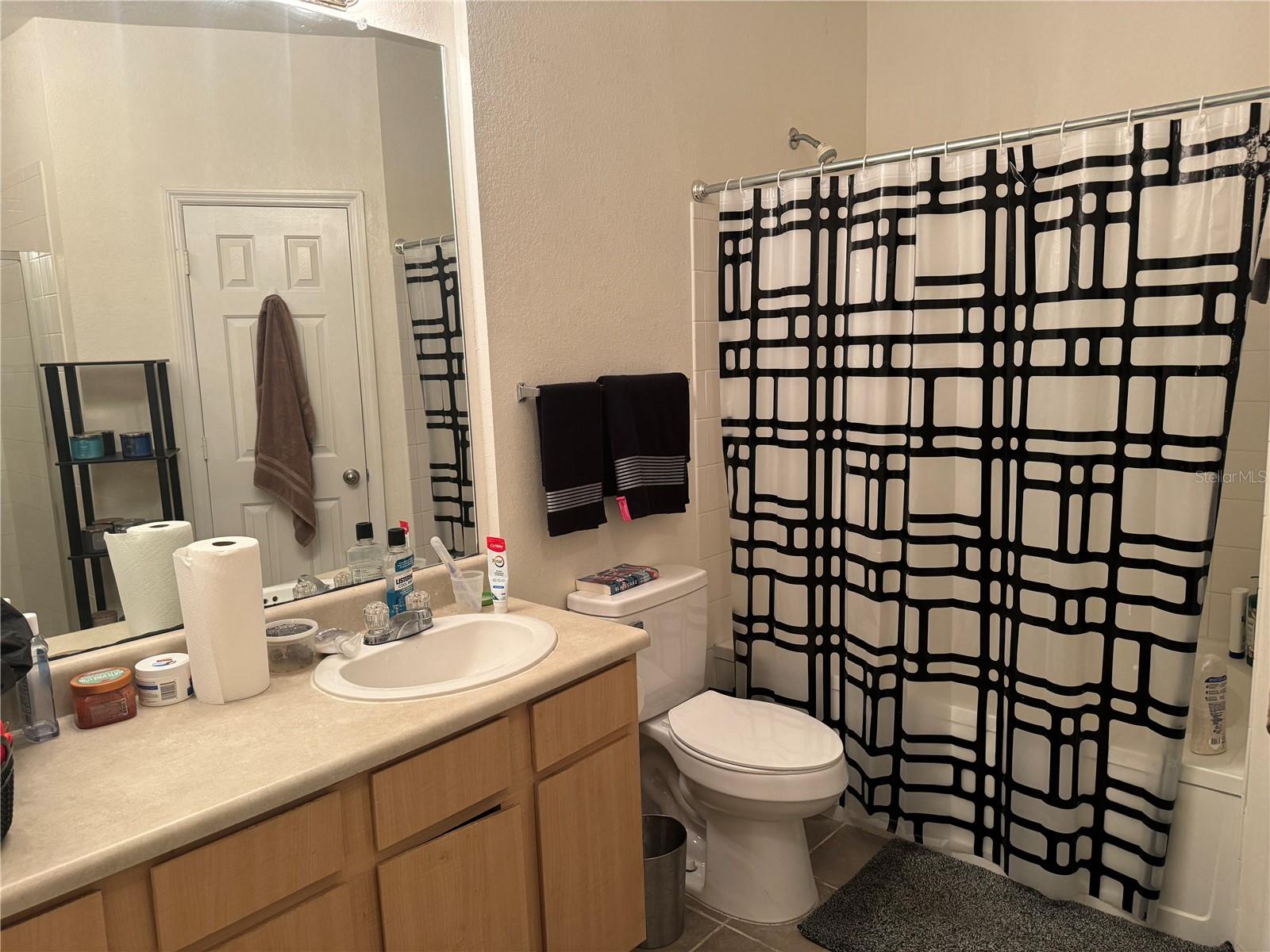 Image 18 of 46 For 1101 Vintage Village Lane 108