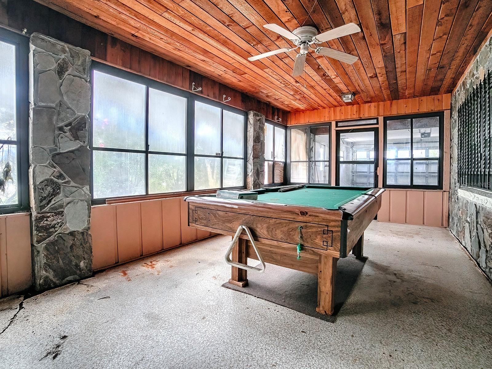 Image 27 of 42 For 913 Sheila Place