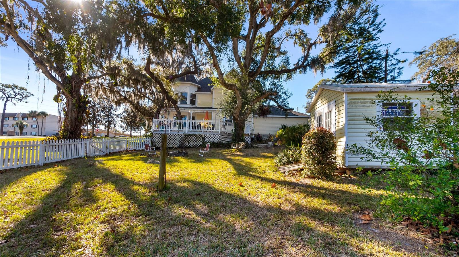 Image 35 of 39 For 110 Minnehaha Avenue