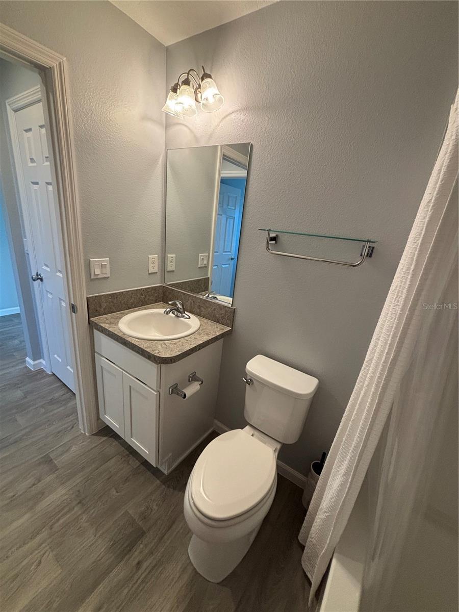 Image 12 of 39 For 3319 Rohan Road