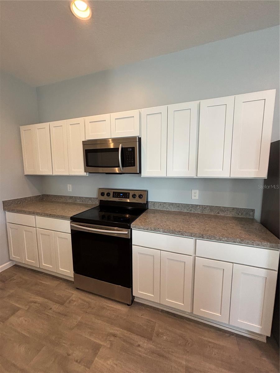 Image 18 of 39 For 3319 Rohan Road