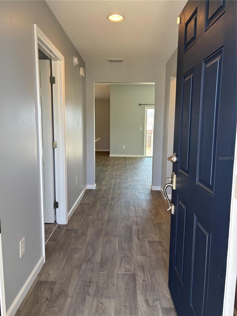 Image 2 of 39 For 3319 Rohan Road