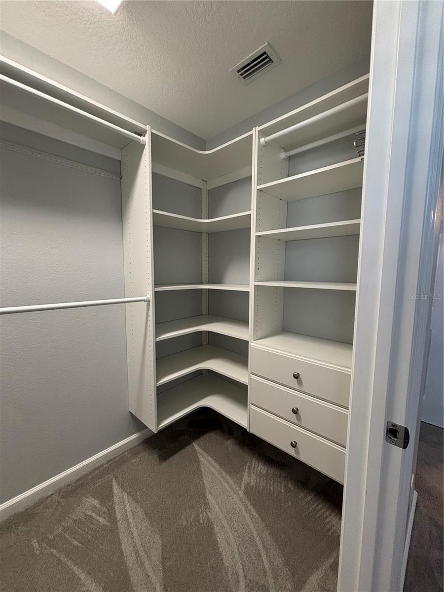 Image 26 of 39 For 3319 Rohan Road