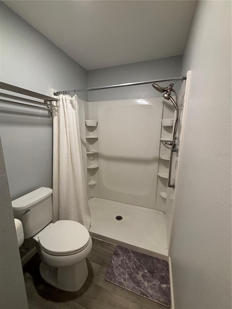 Image 29 of 39 For 3319 Rohan Road