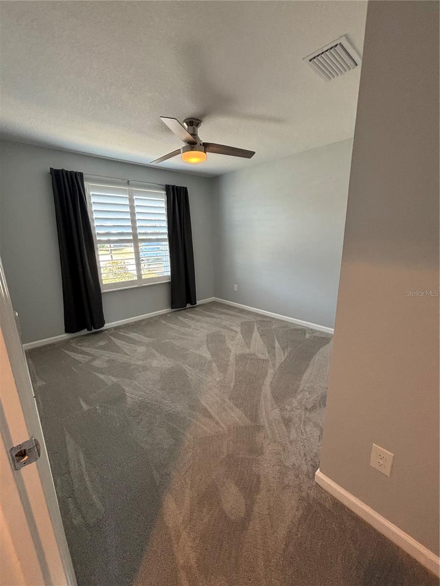 Image 5 of 39 For 3319 Rohan Road