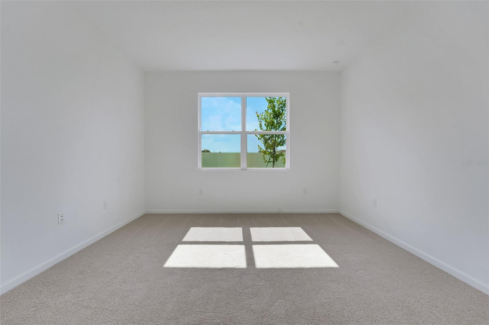 Image 11 of 31 For 5051 Abigail Drive