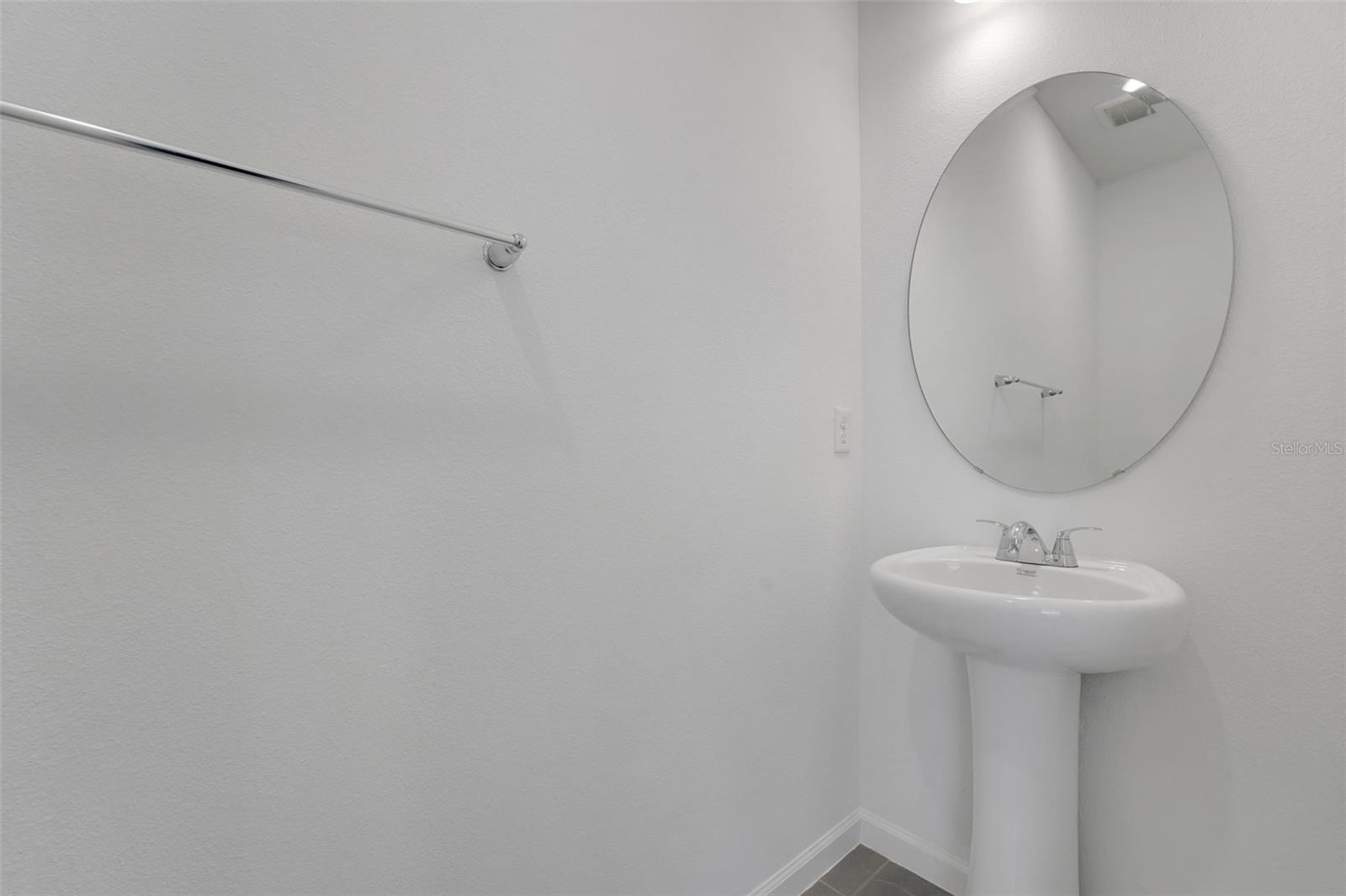 Image 16 of 31 For 5051 Abigail Drive