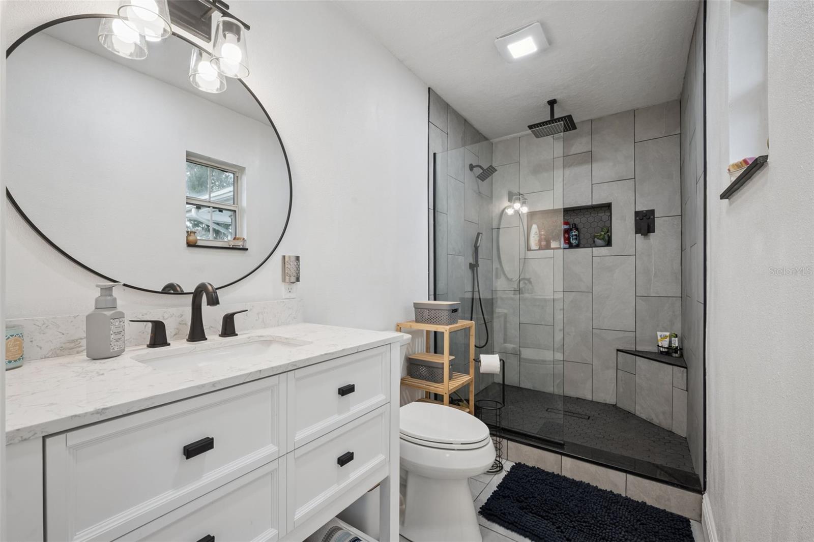 Image 16 of 45 For 16915 Cumbermoore Lane