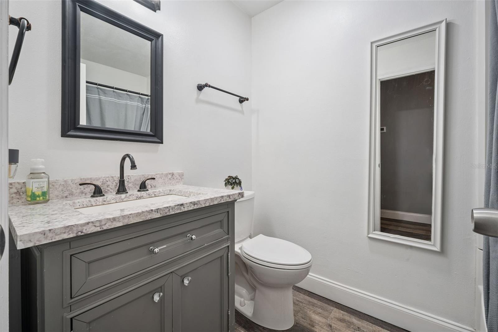 Image 19 of 45 For 16915 Cumbermoore Lane